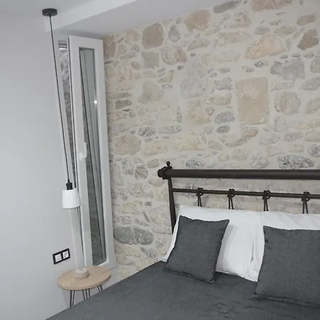 Irene Luxury Μύρτος