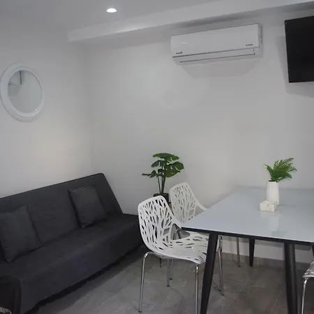 Irene Luxury Μύρτος